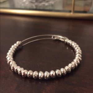 Beaded Bangle in Silver